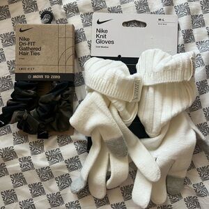Nike Cream Knit Gloves and camo hair tie set